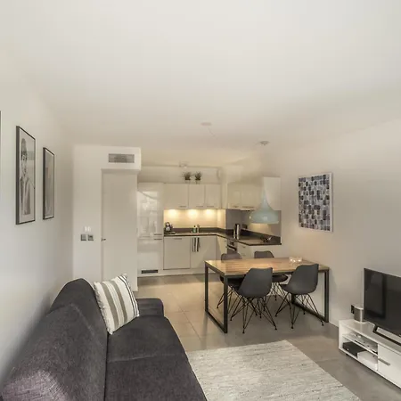 Modern 1-bed Near Croisette Palais - 1903 Daire