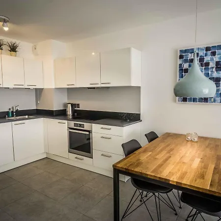 Daire Modern 1-bed Near Croisette Palais - 1903 *