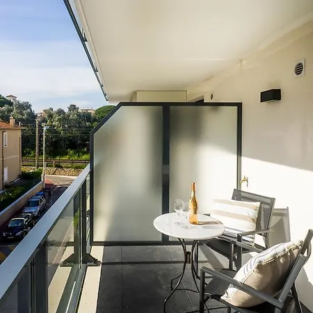 Modern 1-bed Near Croisette Palais - 1903 Apartament